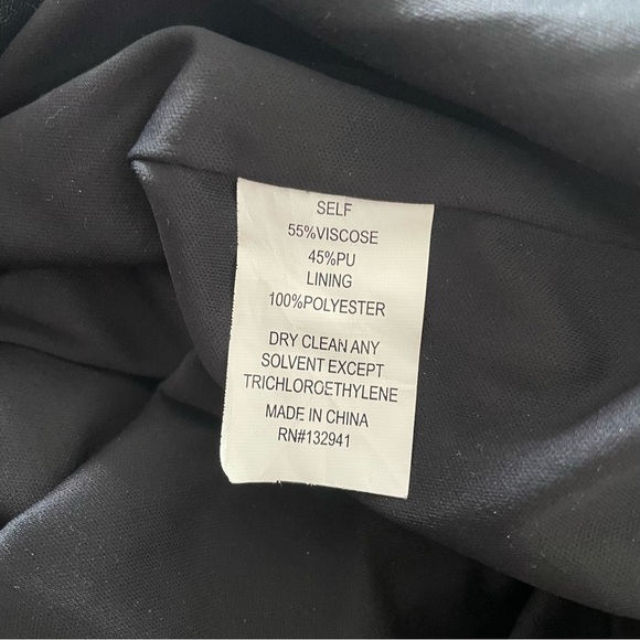 Amanda Uprichard Clifton Black Faux Leather Ruched Keyhole Back Mini Dress EUC S - Picture 9 of 10